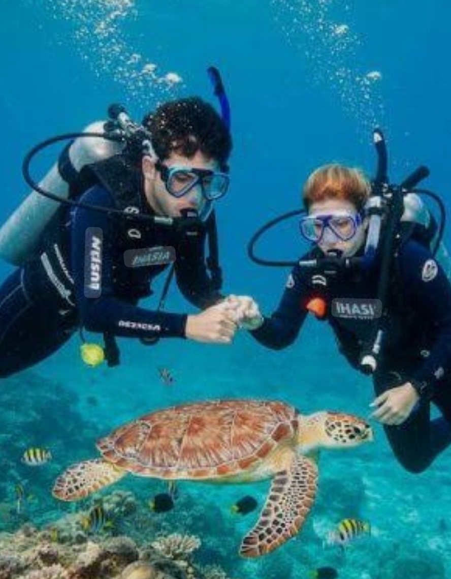 1PADI Advanced Open Water Diver 2