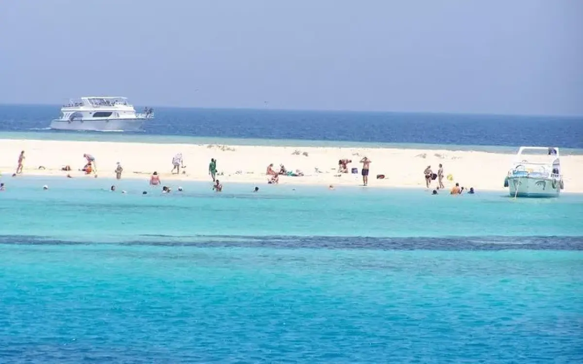 Белоснежный остров Утопия.