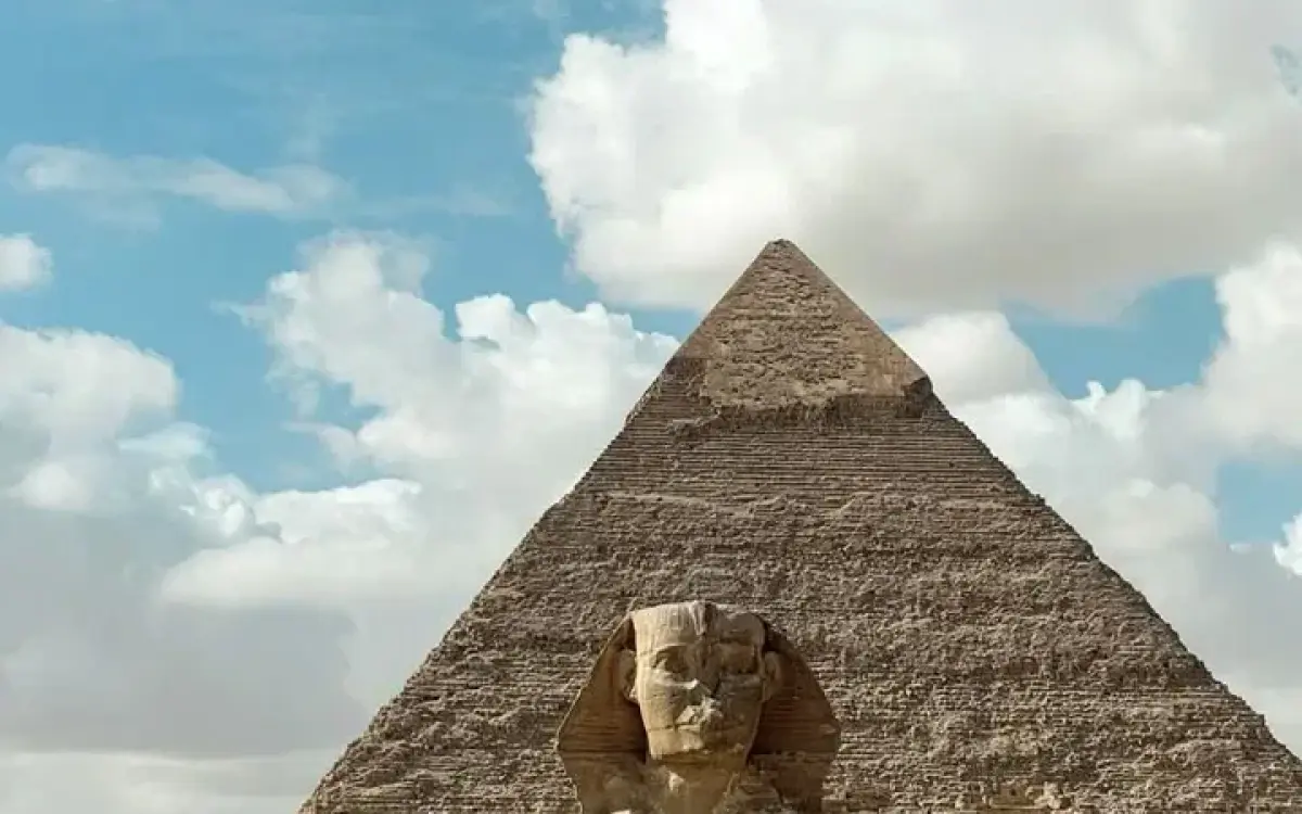 Antico Cairo da Hurghada, senza negozi e senza il Nilo.