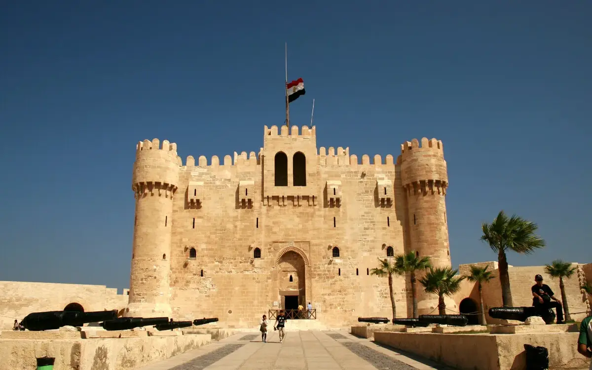 Захоплююча екскурсія до Каїра та Олександрії з Хургади, на автобусі 2 дні