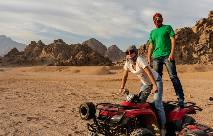 2Super Moto–safari na quadach w Hurghadzie.
