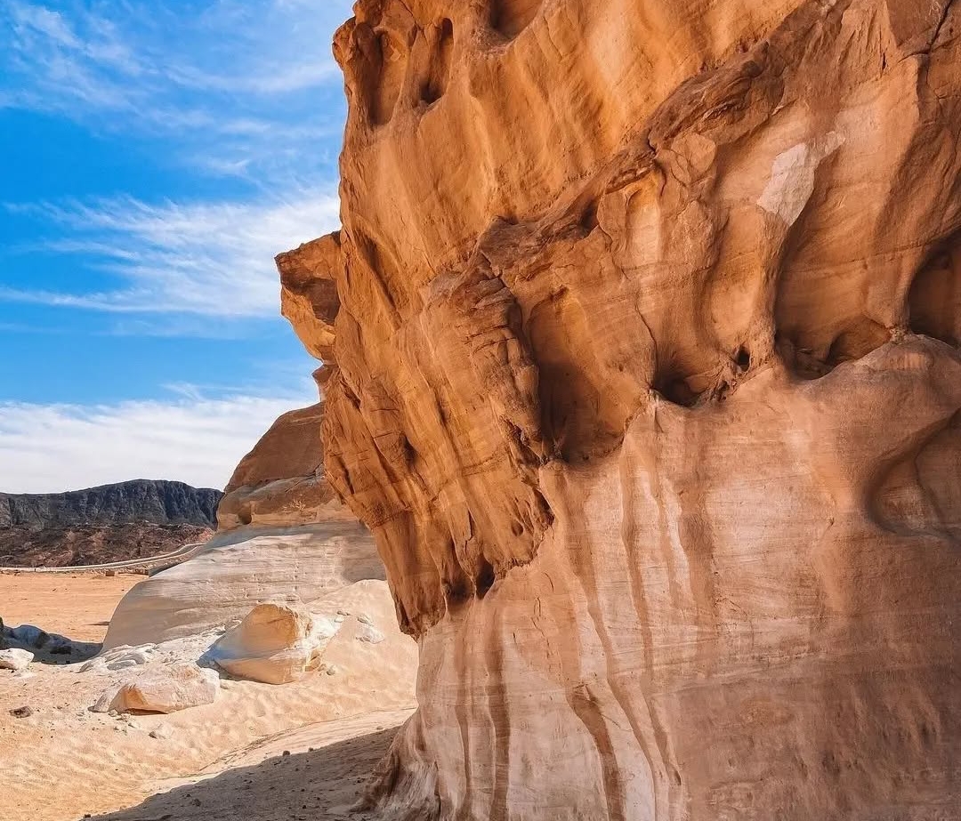 10Renkli Kanyon & Dahab — Şarm El Şeyh’ten, çölün denizle buluştuğu yer!  🏜️🌊✨